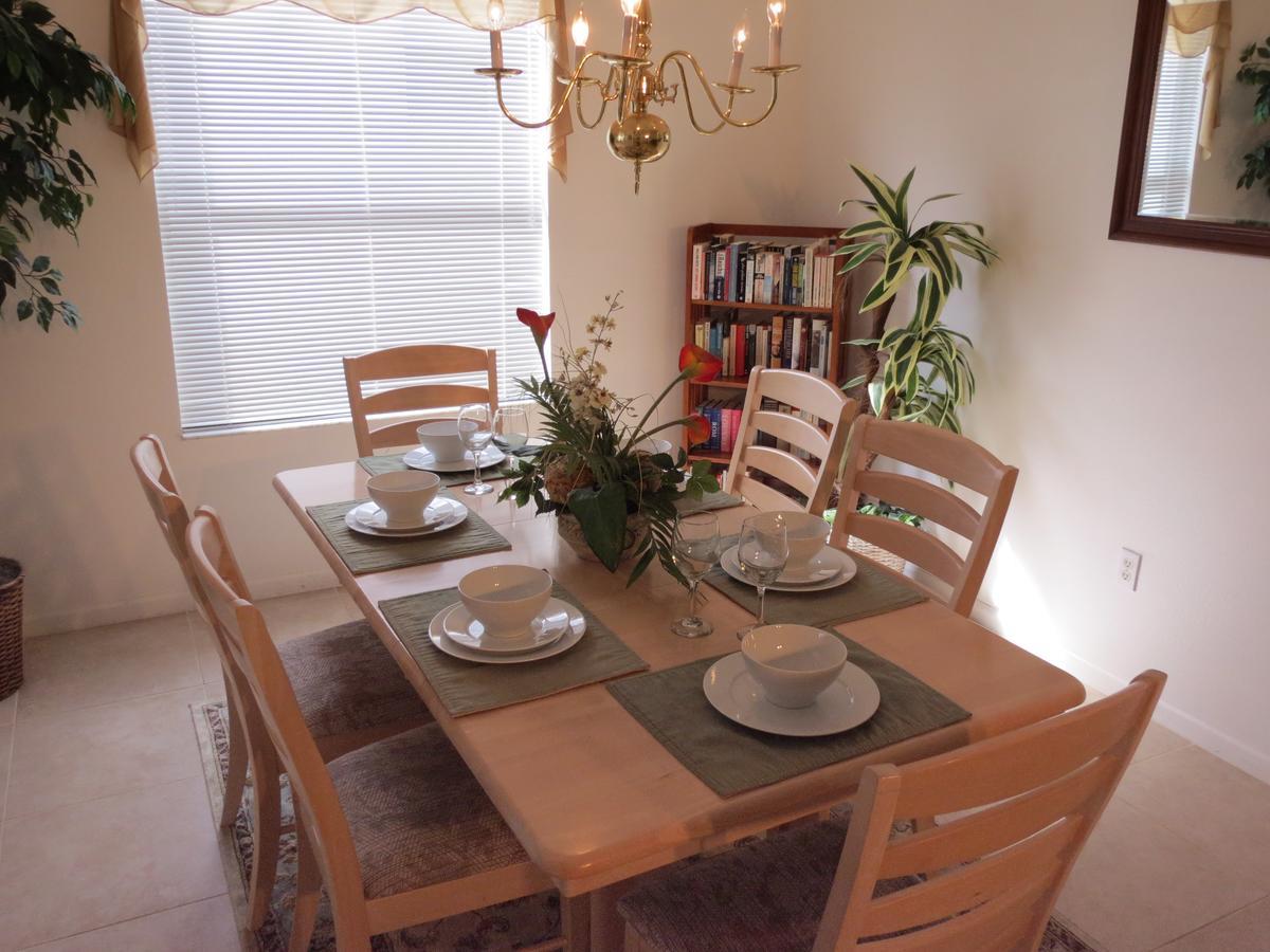 4 Bedroom Formosa Area Home Orlando Eksteriør bilde