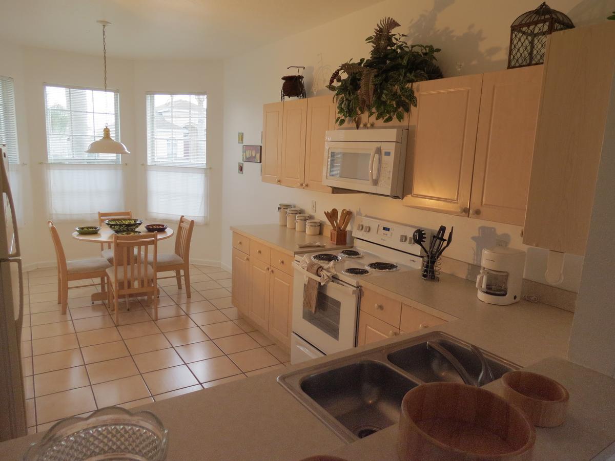 4 Bedroom Formosa Area Home Orlando Eksteriør bilde